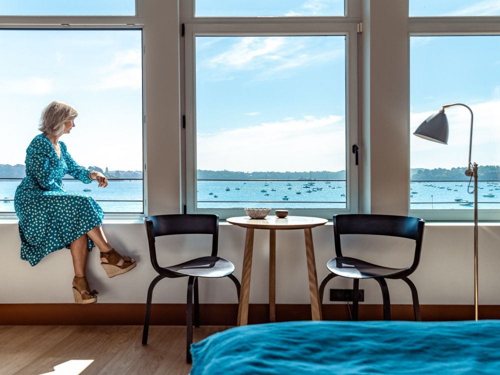 prestige-room-with-balcony-and-sea-view